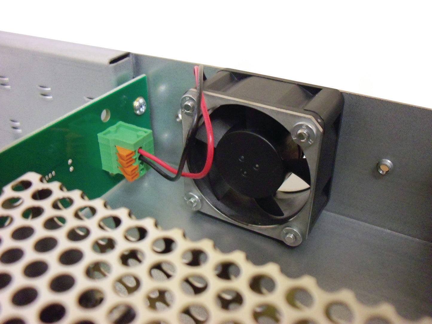 DKM HD Video and Peripheral Matrix Switch Modular Housing Fan with Backplaine